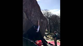 Video thumbnail of The Ace, 8b. Peak District