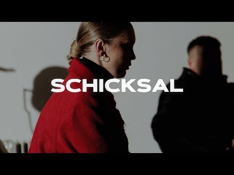 SAMRA feat. APACHE 207 & SANNA  - SCHICKSAL