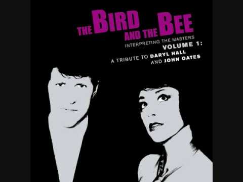 Private Eyes - The Bird and The Bee