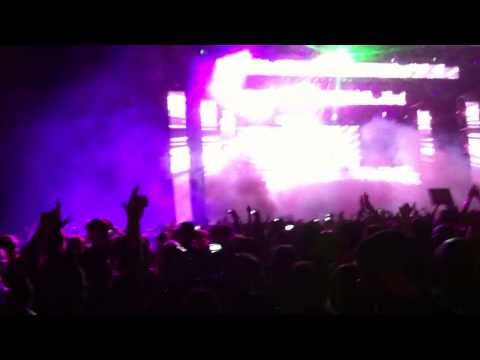 Calvin Harris feat. Example - live 2014
