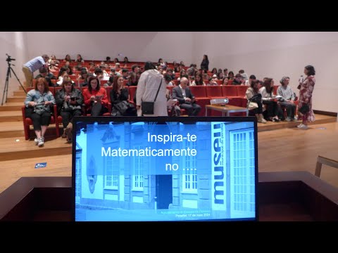 vídeo intitulado Aprendizagem fora de portas: uma breve viagem matemática pelo Museu Municipal de...