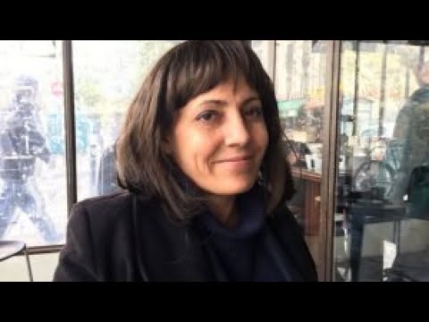 وفاة الفنانة السورية المعارضة فدوى سليمان في باريس