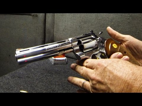 download lagu mp3 mp4 Revolver Rick, download lagu Revolver Rick gratis, unduh video klip Revolver Rick