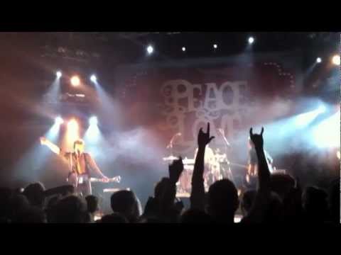 Factory Brains - Peace & Love Festival 2012