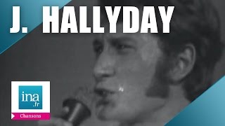 Johnny Hallyday "Aussi dur que du bois" | Archive INA