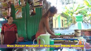 Download lagu Sangat Lucu Gus Javar membantu Buat INDOMIE  DI Warunge Mbak Mumun mp3