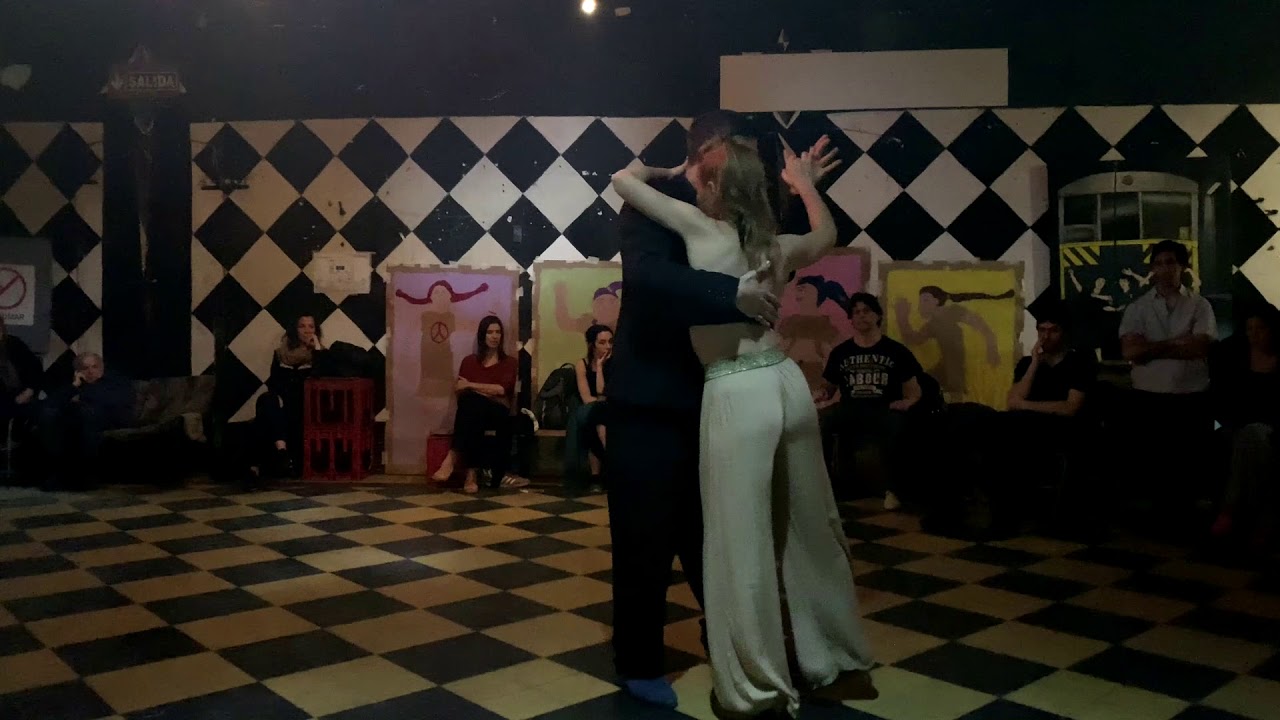 Natalia Fures y Diego Braude. "El Cosechero"