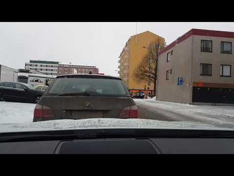 Bmw 520d Xdrive parking @Tampere, Tammelantori