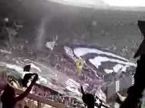 grito de é campeão