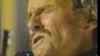 Gordon Lightfoot Knotty Pine 1986