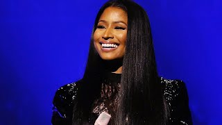 Nicki Minaj Did it on em &amp; beez in the trap live at Tidal