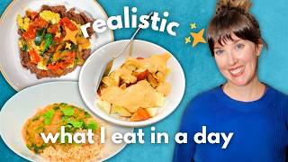 What I Eat in a Day 🌱 Easy High-Protein Vegan Meals 💪🏼(Tofu Scramble Skillet and Pumpkin Curry)