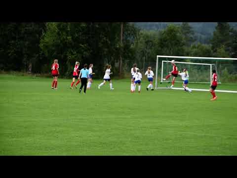 2022-08-21 RUIF F08-HSK F08 Blå 2-1 målet Hannah Karlsson