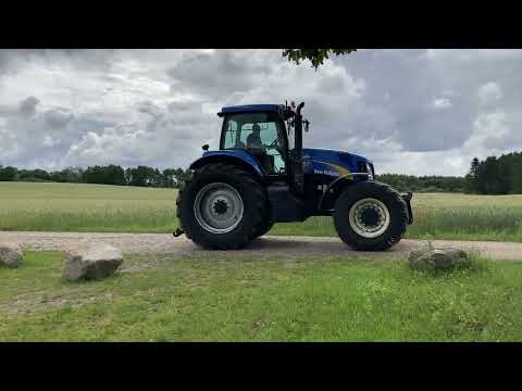 Video: New Holland TG 285 tractor 1