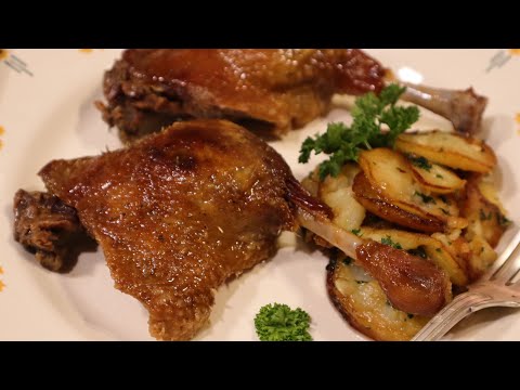 Duck Leg Confit with Sarladaise Potatoes