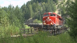 preview picture of video 'CP 9365 at the Scenic Anderson Creek Bridge (13-07-11)'