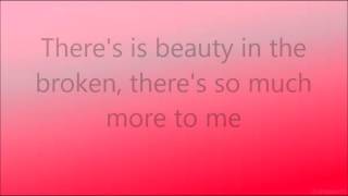 Tini - Still standing (lyrics)