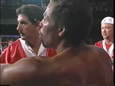 2001.07.13 - 140lb - FOTY 2001 - Micky Ward vs Emanuel Augustus