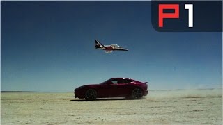 F-TYPE R Coupé AWD Jaguar VS L39 Albatross Jet - in the desert!