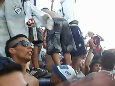 "Fiesta azul y blanca Indios Kilmes en la bombonera" Barra: Indios Kilmes &bull; Club: Quilmes