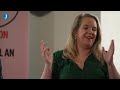 An Ghaeilge Faoi Bhrú Nó Faoi Bhláth LIVE From Dingle