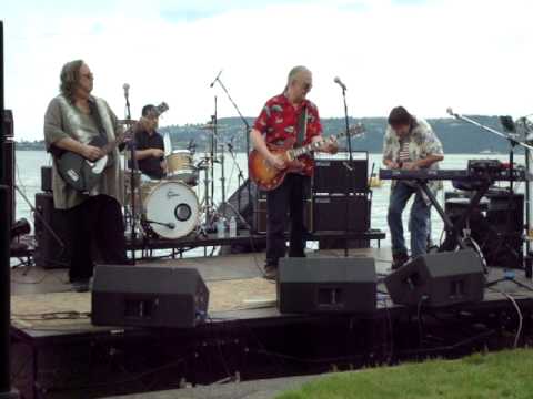 Steve Cooley and the Dangerfields-FreedomFair2013-