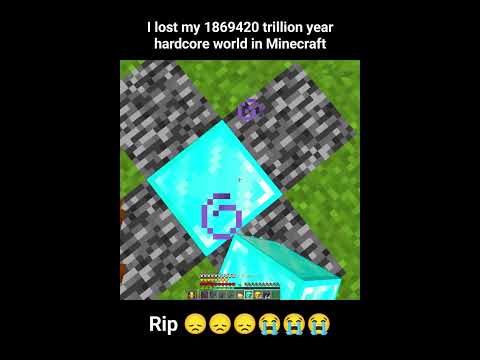 Insane! Lost trillion-year hardcore world in Minecraft