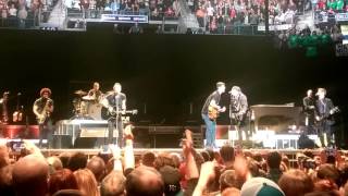 Bruce Springsteen Gives Man a Chance to Play For the Band. 3/6/16