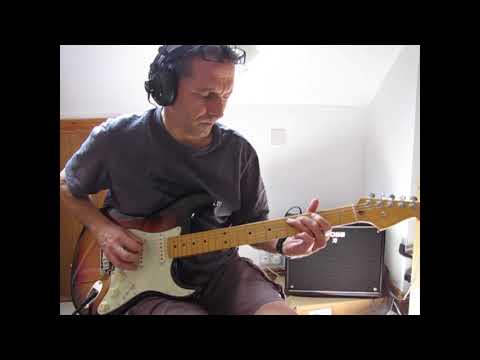 MBJ 22-07-20 Slow Blues backing track in D minor improv 18 07 20