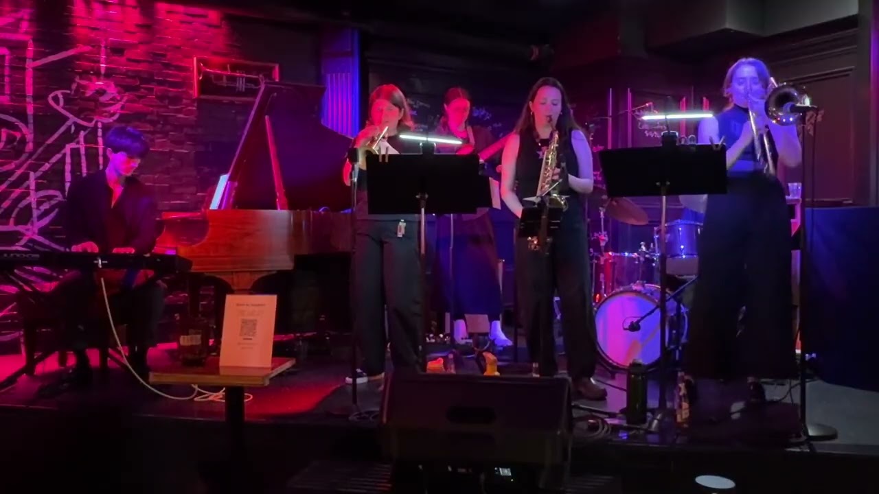 Promotional video thumbnail 4 for Olivia On Sax