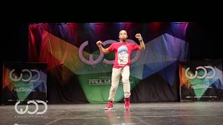 Смотреть онлайн Выступление талантливого парня на World of Dance 2014