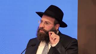 "אני לא סופר אותך": התגובה של המנהל לילד החצוף ביותר בבית הספר | שיעור מיוחד לטו בשבט (הרב יואב אקריש) - התמונה מוצגת ישירות מתוך אתר האינטרנט יוטיוב. זכויות היוצרים בתמונה שייכות ליוצרה. קישור קרדיט למקור התוכן נמצא בתוך דף הסרטון