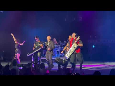 MOENIA ft JUAN CARLOS LOZANO DEJAME ENTRAR.