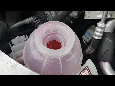 W205 hoher Druck im Ausgleichsbehälter