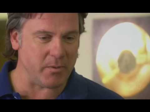 Spot the actor: Craig McLachlan en Eric Thomson in Packed to the rafters