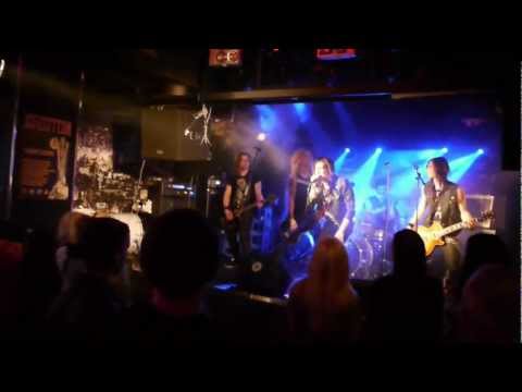 Riot Vein - Cruisin` Live @ Bar Bäkkäri. Helsinki 25.01.2013