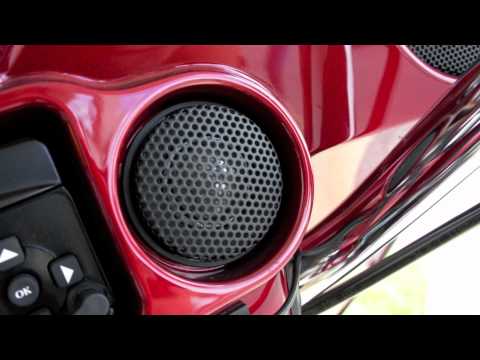 Harley Davidson Motorcycle w/ Custom Kicker Audio Install!