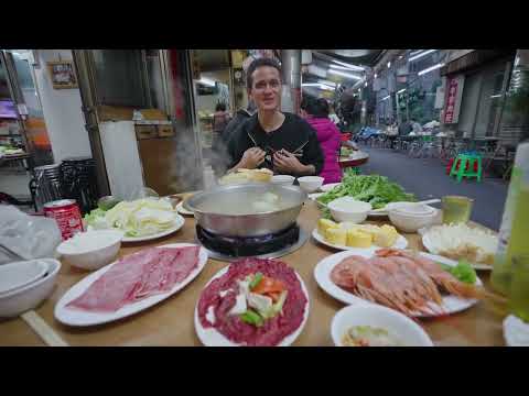 Mark Wiens! Street Food VS. Luxury HOT POT - One Is So Much Better Taiwan s HOT POT Obsession