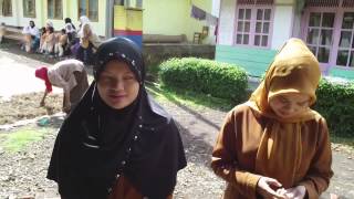 preview picture of video 'Kebebasan Beragama Menurut Guru PAUD'