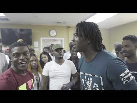 Mega Da Savage vs 10 Foe Santana