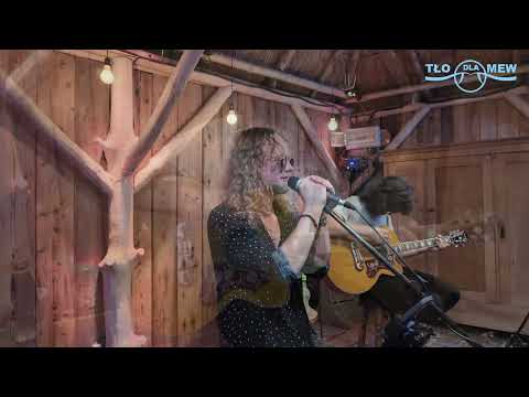 Guns N' Roses - Patience (acoustic cover by Maks Kwapień & Eryk Haba) Live w  porcie Tło  Dla Mew