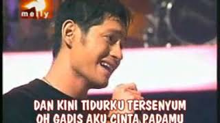 Download lagu MELLY GOESLAW FEAT. EVAN - Tentang Dia mp3 Download lagu MELLY GOESLAW FEAT. EVAN - Tentang Dia mp3