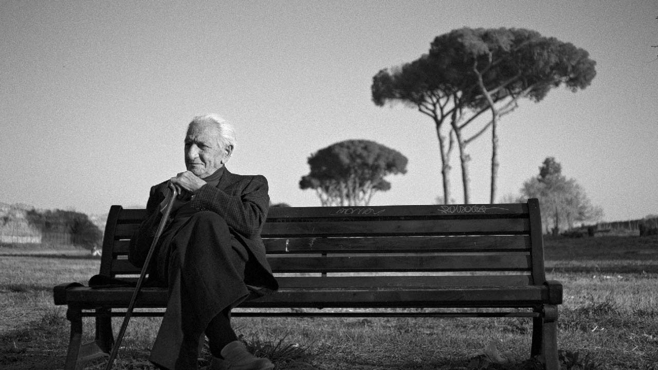 Miniature de la vidéo Trailer du film The Treasure of His Youth: The Photographs of Paolo Di Paolo