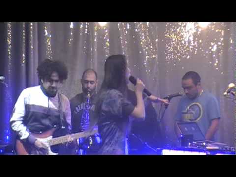 Latin Bitman + Fran Valenzuela - Help Me (Sala Scd Bellavista 16.08.2010)