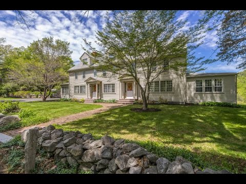 439 Linebrook Rd, Ipswich MA -  Carrie Cayer - Tel 978-500-6207