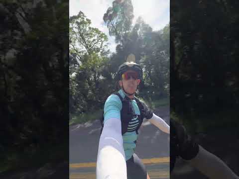 Pedal MTB com a Oggi pela Dom Pedro, em Quatro Barras, aproveitando a descida e a paisagem, Serra