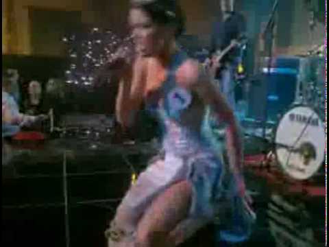 Ceska Miss 2010 Sings Rock and Roll