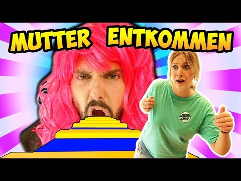 MUTTER ENTKOMMEN - Nina in fieser MAMA OBBY - Der Boden ist Lava Roblox Parodie als Real Life Escape
