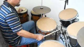 DROOM END CONGAS