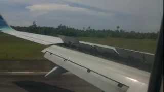 preview picture of video 'Garuda Indoneia GA 162 Landing in Padang, West Sumatra Minangkabau International Airport'